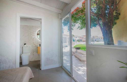 Countryside Elegant 4-Bedroom Suite, Pool & Garden - Foto 12