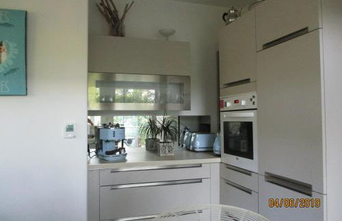 une maison lumineuse sous les pins - Foto 16