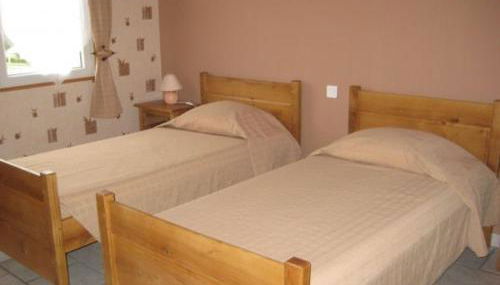 Gîte idéal pour cure thermale, proche port de plaisance, terrasse et grand terrain. - FR-1-589-69 - Foto 2