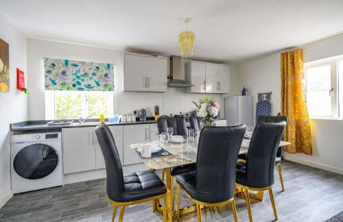 F1TR Luxurious & Comfy Stay - Foto 13