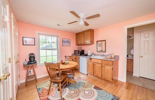 New Kid in Town - King Bed & Sofa Bed - Sleeps 2-4 - Photo 20