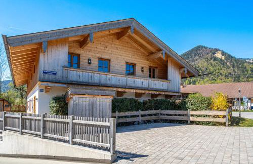 Chalet Kreuth II - Private Alpine Chalet next to Tegernsee for Family & Friends - including Sauna & free parking - Foto 3