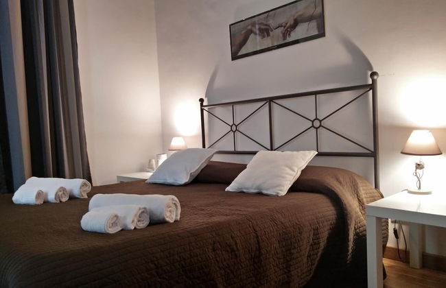 Rome Center Rooms - Photo 26