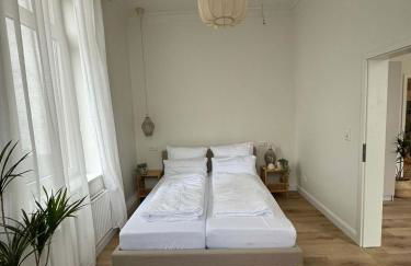 STAYLIGHT Exklusive Jugendstil-Residenz im Philosophenviertel - privater Parkplatz - Balkon - Foto 27