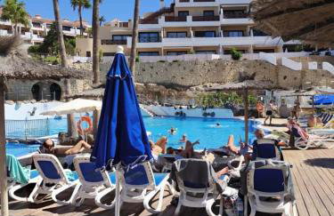 Appartamento Parque Albatros vista piscina e mare - Photo 15