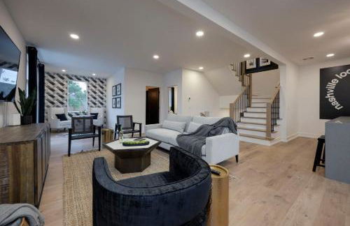 Skyline Luxury - Rooftop Deck- King Suites-Garage - Foto 27