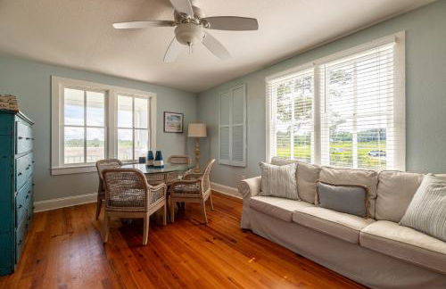 Sawyers Lodge - Historic Soundfront Home, Pool, Hot Tub, Boat Launch, Kayaks, Pets OK, Flex Stays - Foto 21