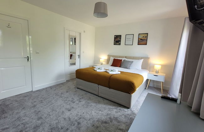 House of 4 Chimneys by Your Lettings UK - Photo 12