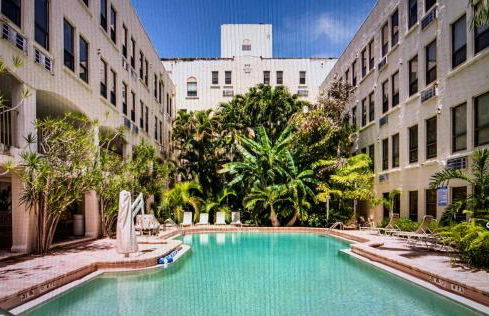 Tropicals of Palm Beach Condominium - Foto 4