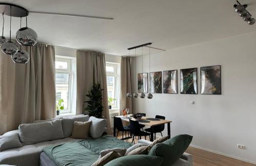 Luxus 2 Zimmer Apartment mit Stellplatz und Balkon - Foto 14