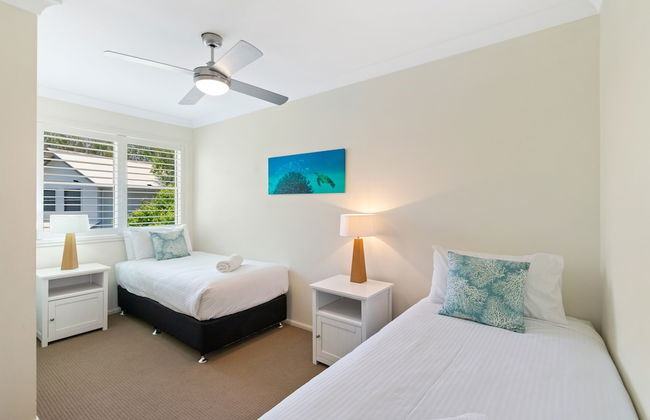 Noosa Entrance Waterfront Resort - Photo 6