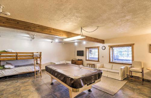 Riverfront Hungry Horse House with Large Deck! - Foto 21