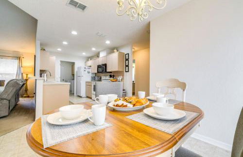 Family-Friendly Spring Hill Vacation Home with Lanai - Foto 8