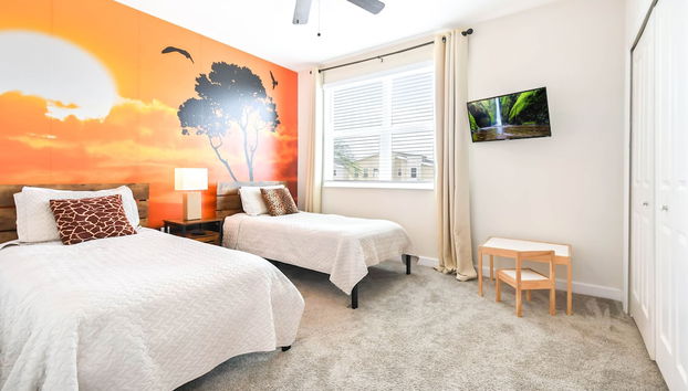 Championsgate 5br Lakeview Home Pool Spa Disney - Foto 2, Habitación