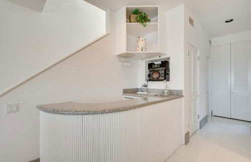 Beachfront Malibu House with Sauna and Ocean-View Deck - Foto 24