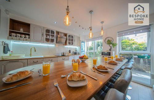 Modern 4 Bed 3 Bath House - 4 Groups with FREE Parking - Central London - Foto 10