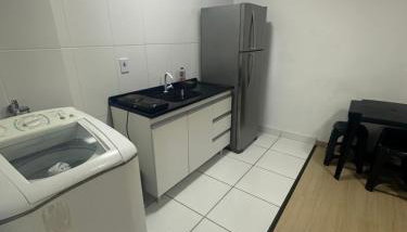 AP COMPLETO, com Internet rápida e Ar condicionado, fácil acesso ao centro e Porto de Paranaguá - Foto 2