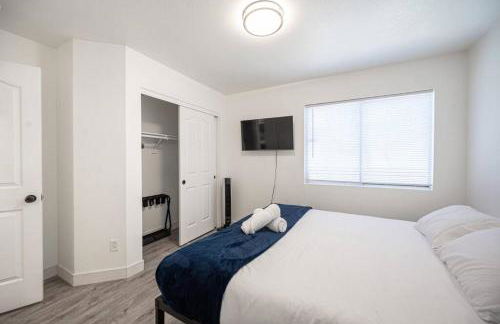 Peaceful Oasis Near Strip & Airport Pool Spa - Foto 33