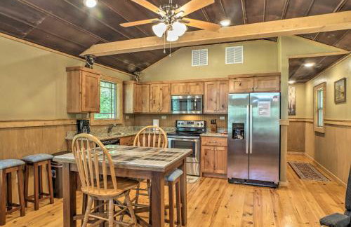 Guntersville Lake Cabin with 3 Fishing Ponds! - Foto 6