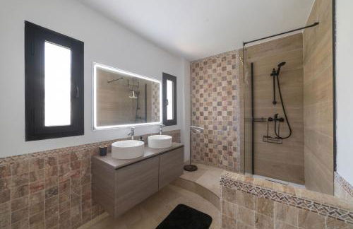 Chalet with sea view in Alicante - Foto 55