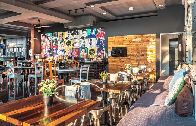 Century Bay Private Residences - Photo 44