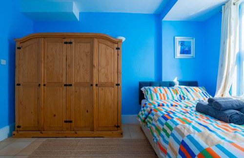 Huge 4 BR, 30s to Tube, 3 Bath & Gym Gear - Foto 18