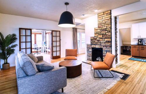 New Listing - Tranquil Retreat with Hot Tub - Foto 9