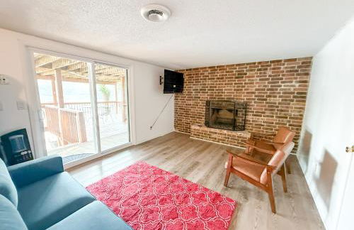 Lakefront 4BD2BADockGrillDecksFirepit-12PP - Photo 12