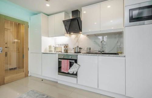 Lovely 2-Bedroom Condo With Balcony and Park View - Foto 6