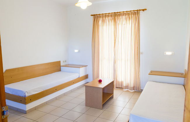 Ideal Hotel - Photo 4