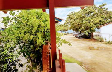 CASA RÚSTICA AMARELA 1 E 2 Meaípe - Foto 8