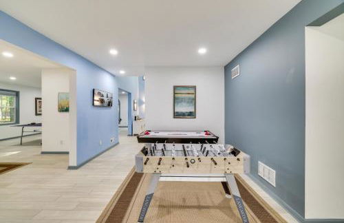 Game Room and Home Theater! Immaculate Poconos Lodge - Foto 16