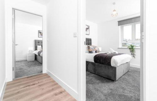 Stylish 2 Bed Apartment - Balcony - Private Parking - Netflix 4MC - Foto 27