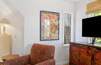 Folly Vacation Vintage Cottage with Stunning Views 218 - Foto 28