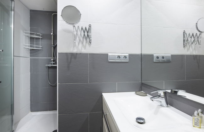 2 bedroom Apartment in Marbella with swimming pool and terrace - Photo 13