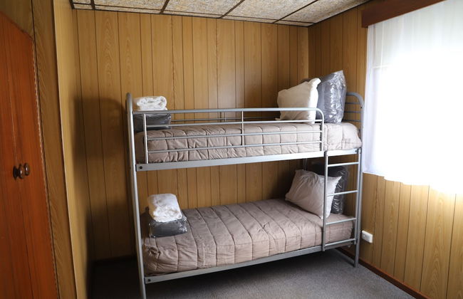 Limestone Coast Tourist Park - Photo 42