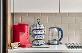 Spacious 1BR loft with flexible group sleeping - Foto 20