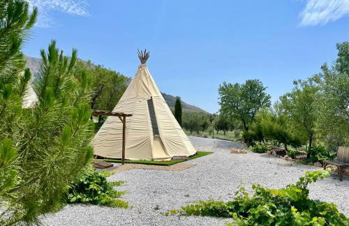 Beautiful Teepee with private facilities - Foto 1
