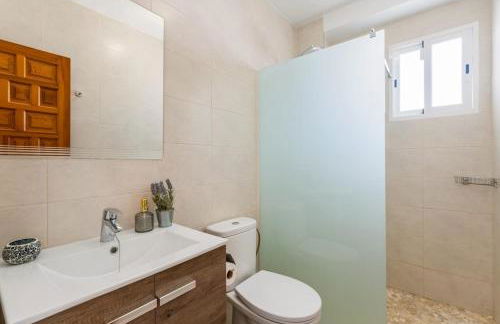 Villa Watsi - PlusHolidays - Photo 24