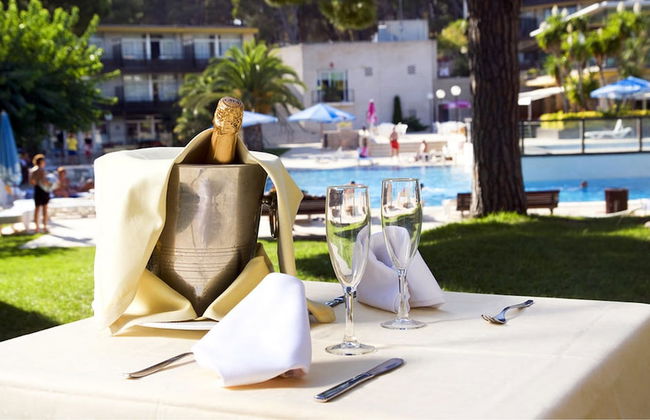 Aparthotel Comtat Sant Jordi - Photo 21