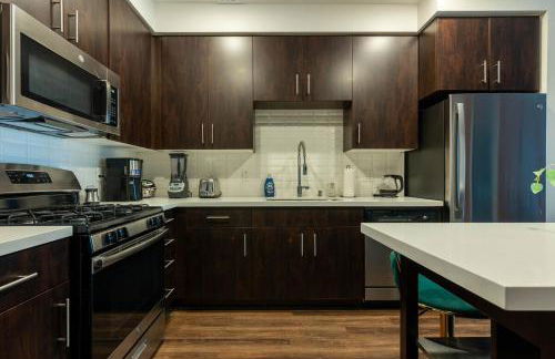 Modern Serenity Apartment for a Comfortable Stay - Foto 6