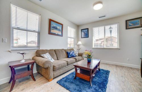 WWII Aviation-Themed Apt in Sparks Near Parks! - Foto 4