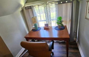 Dauphin District Darling #3-Downtown, Restaurants - Photo 35