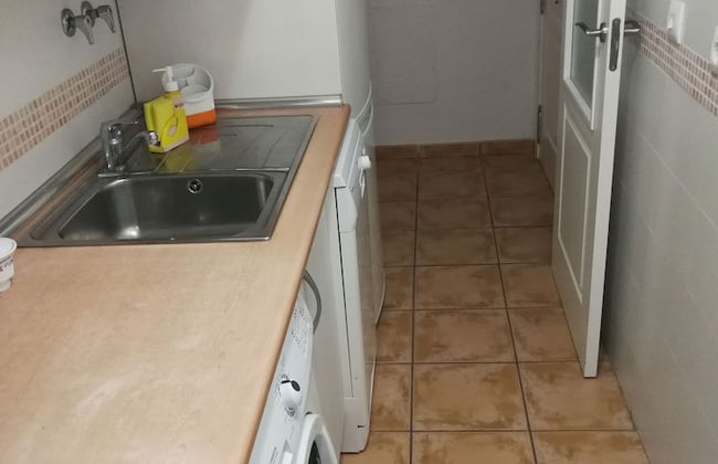 Velez Nazari - Photo 48