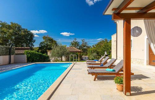 Traumhafte Finca mit Tischtennis, Spielplatz, Basketballplatz, Privatpool, Outdoor-Kueche - Foto 35