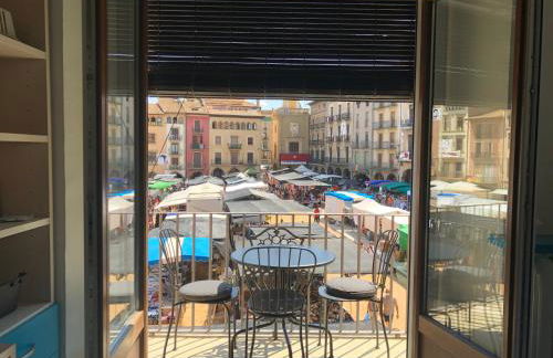 Apartaments Vicus 3 con vistas a la Plaza Mayor de Vic - Photo 12