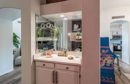 New Listing! Stylish 4 Bdrm W/pool and Game Room - Foto 24