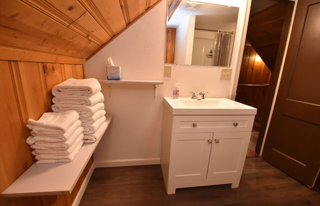 20 min Walk to ND 3 Bedroom 2 Bath Home 54475 - Foto 14