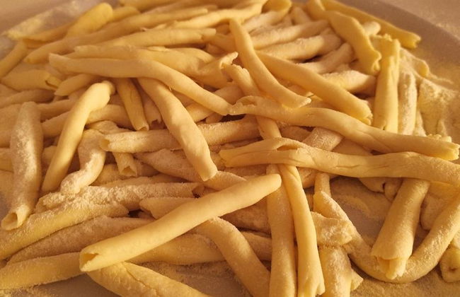 Aula de Culinária Siciliana e Visita ao Mercado em Taormina - Tour em Grupo Pequeno - Foto 1