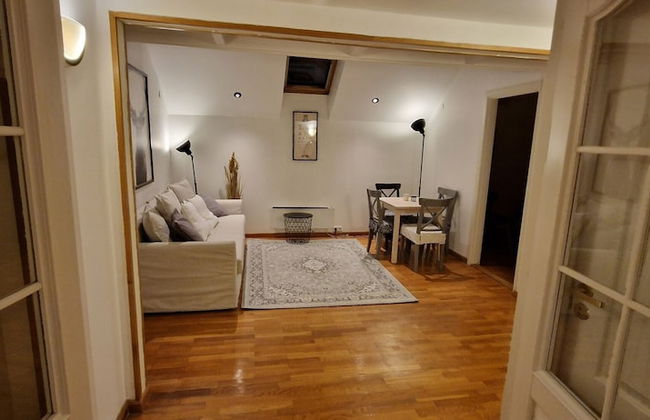 TyzenXL Luxury Vilnius Apartment - Photo 27